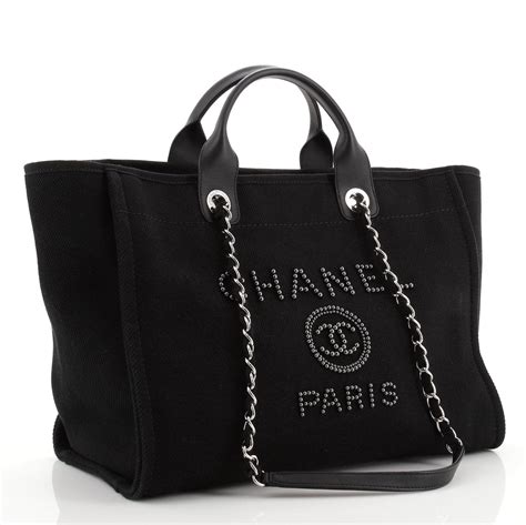 chanel tote with pearls